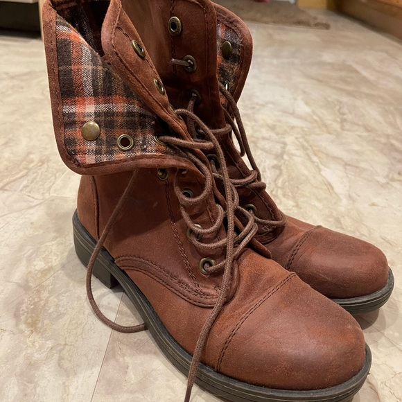 Arizona Jean Company Shoes - ARIZONA | Women’s Plaid Ankle Booties